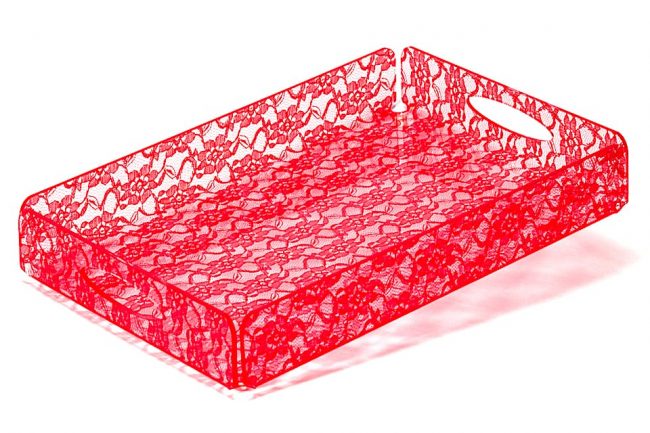 vassoio in plexiglass con ricamo