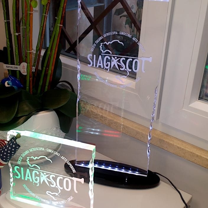 targa in plexiglass studio medico